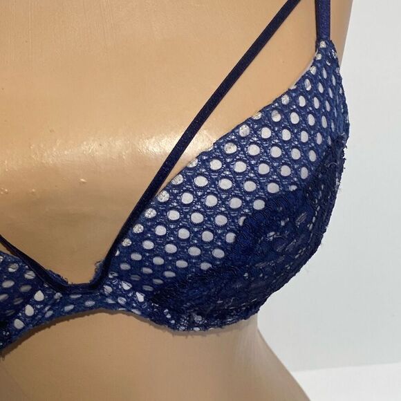 Victoria's Secret Women's Blue White Very Sexy Lace Strappy Push Up Bra Size 32B - Picture 2 of 9